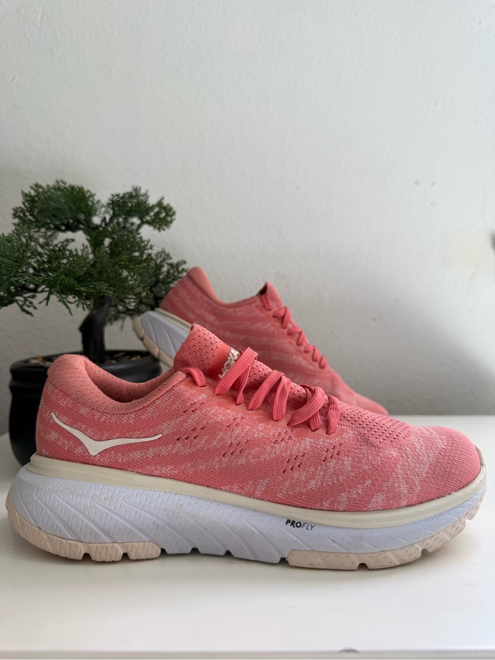 Hoka Cavu 3 Women size 5 Coral/White Athletic Running Shoes